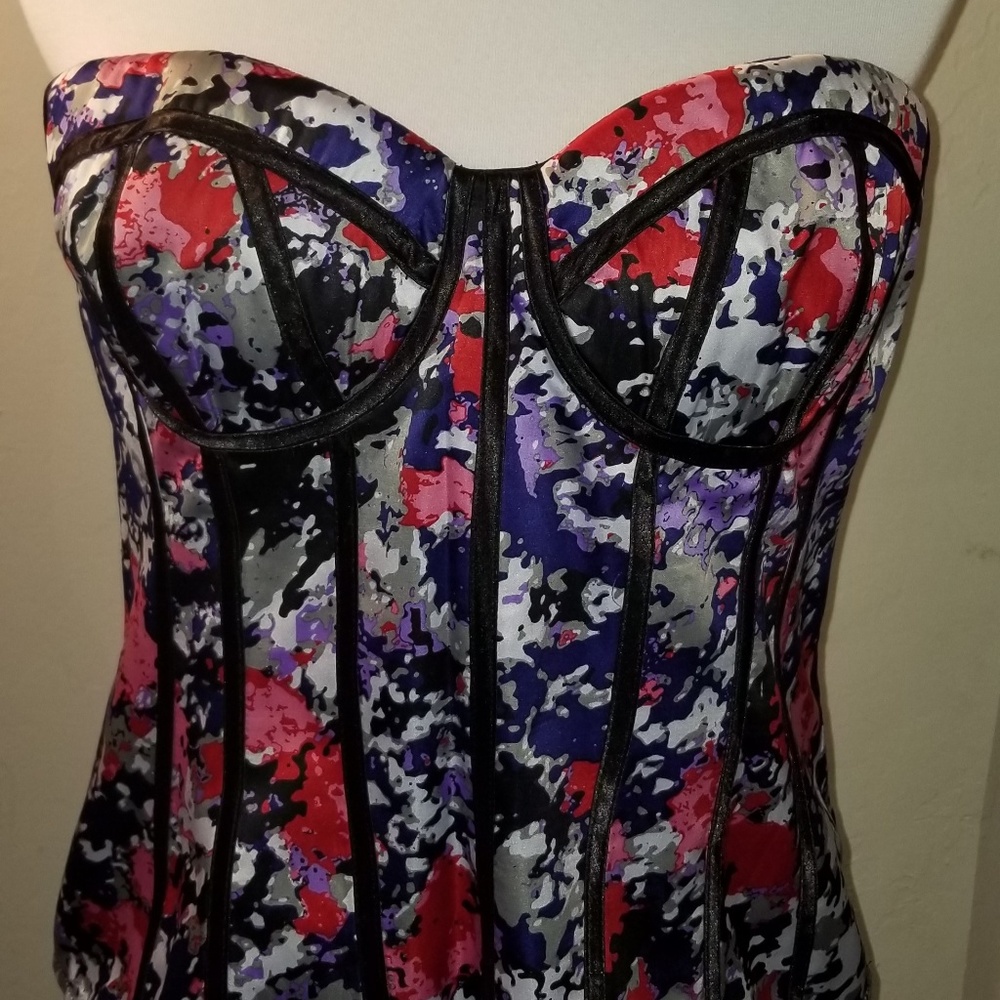 EUC 2B Bebe corset top